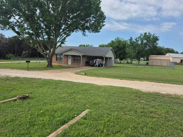 103 Pleasant Dr, Whitney, TX 76692