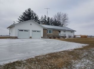 5100 N 900th Rd, Colchester, IL 62326