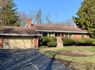 1694 Cloverdale Ave, Highland Park, IL