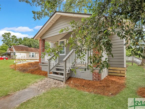 3rd image of 2101 Paige Avenue
