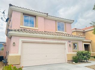 6735 Gold Yarrow St, Las Vegas, NV 89148