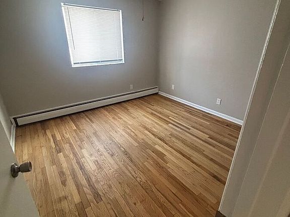 4th image of 126 S Franklin St APT 16