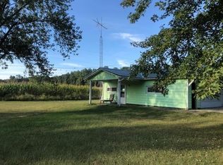 7780 N 725th St, Newton, IL 62448