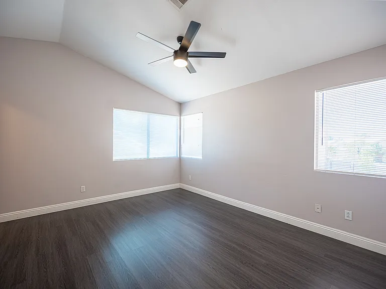 1775 Walingwood Dr — Photo 2