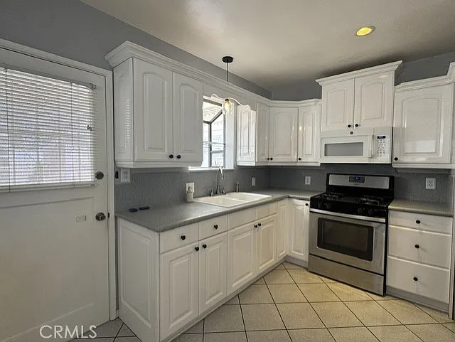 3759 Ocana Ave — Photo 7