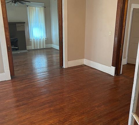 showing both sets of pocket doors in dining room