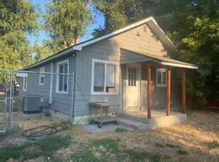 329 N Madison St, Merrill, OR 97633