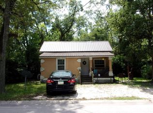 1251 Long Bewick St, Waycross, GA 31501
