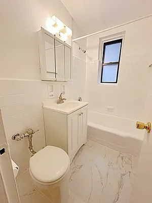 Rented by Brooklyn Property Group LLC | media 10