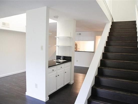 1st image of 7414 Fair Oaks Ave