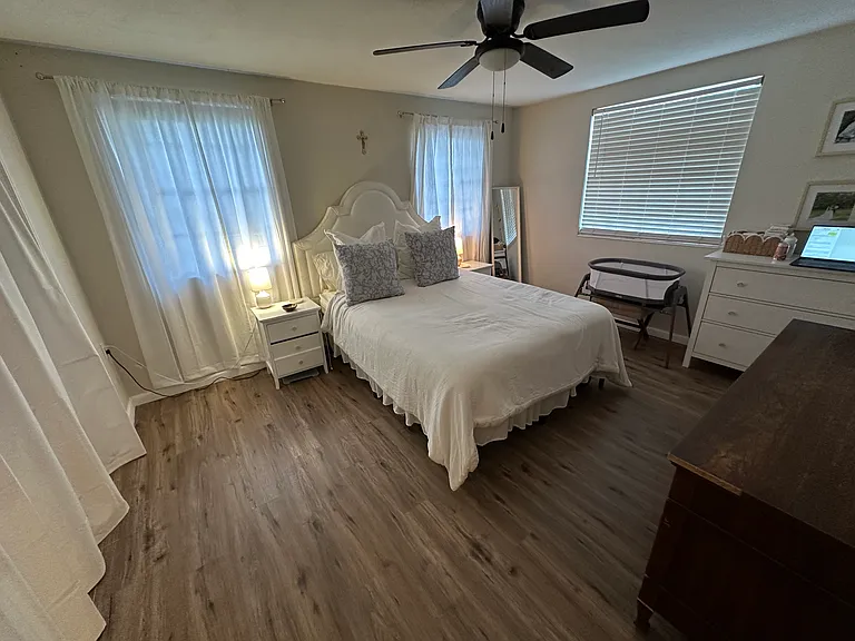 1332 Campbell Ave #1 — Photo 26
