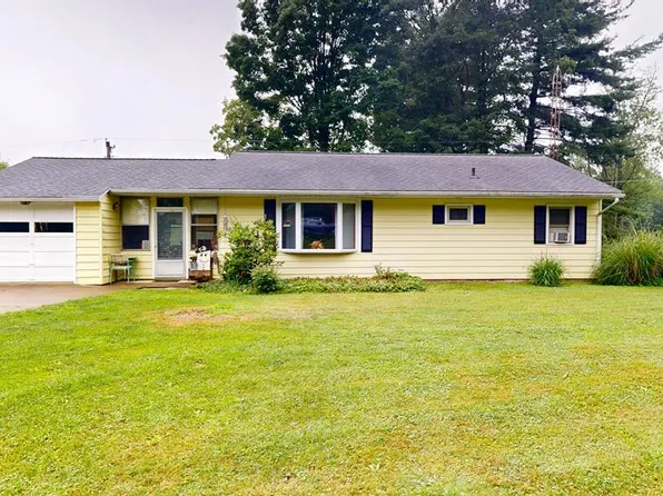 1746 Hanley Rd W, Mansfield, OH 44904