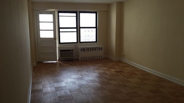 1st image of 12360 83rd Ave #5C