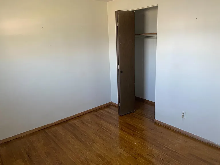 5498 Trastevere Rd — Photo 11