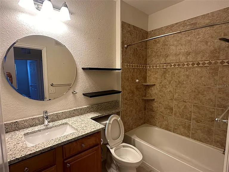 6119 Metrowest Blvd #103 — Photo 7