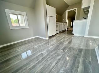 587 Charles Ave, Saint Paul, MN 55103