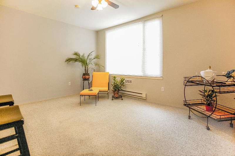 1st image of 201 Harrison St APT 923
