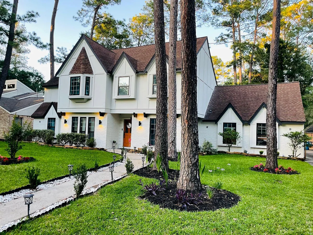 Building Photo - 18014 Vintage Wood Ln