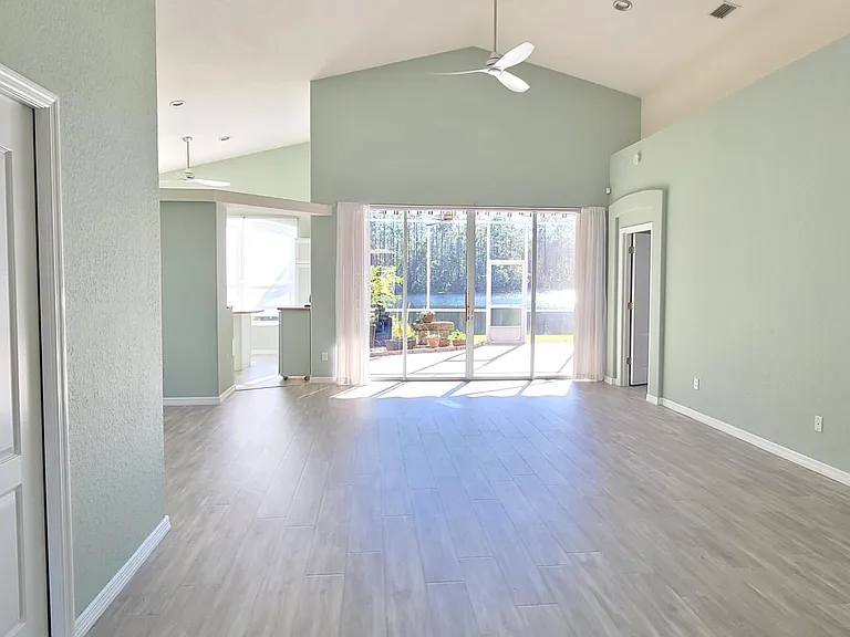 1224 Siesta Key Cir — Photo 9