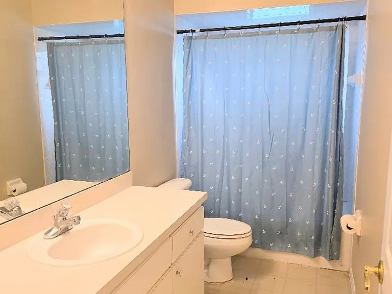 9676 N Jourden Dr — Photo 5