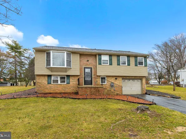 7108 Salem Park Cir, Mechanicsburg, PA 17050