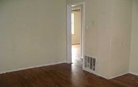 2nd image of 11530 Oakfield Dr