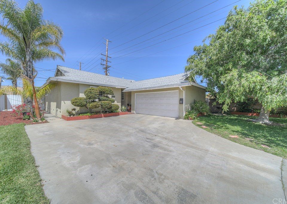 1st image of 10703 Alclad Ave