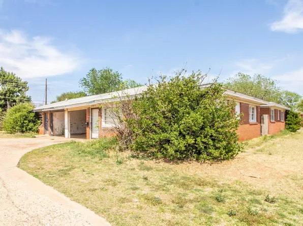 2326 62nd St, Lubbock, TX 79412