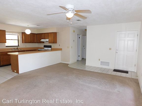 4th image of 2236 NW 36th Pl