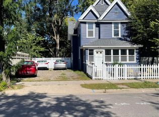 218 W 29th St, Minneapolis, MN 55408