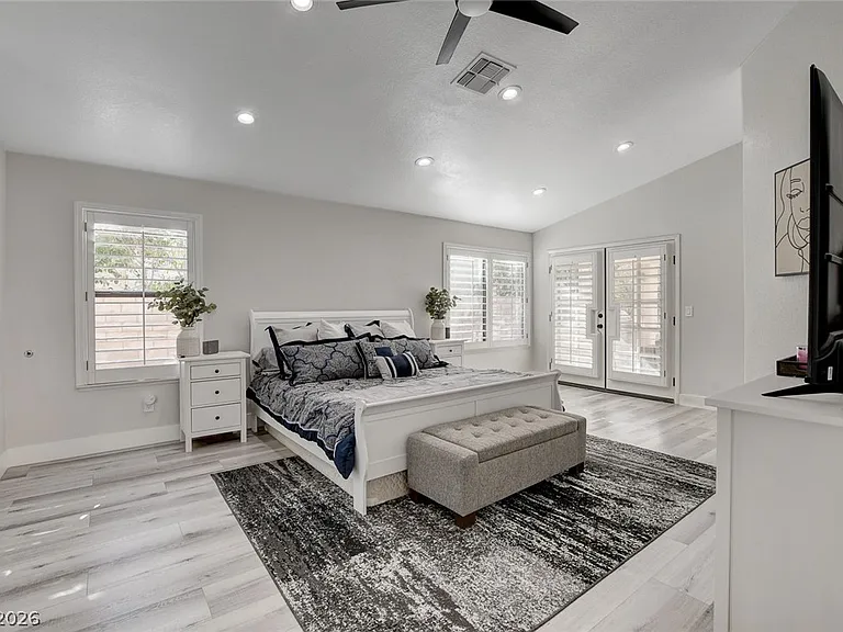 5429 Painted Sunrise Dr — Photo 28
