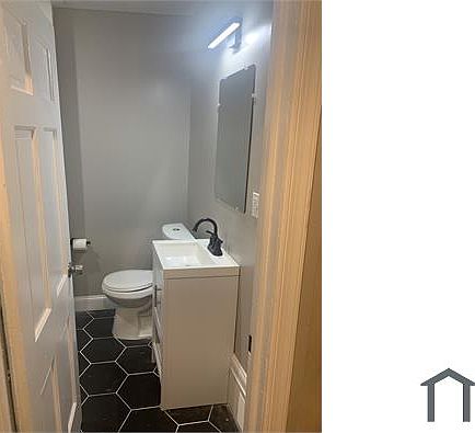 3rd image of 1420 Greeby St Floor 2