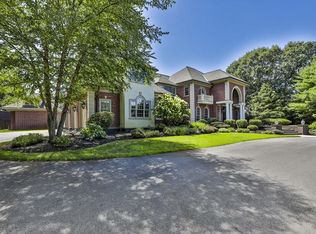 77 Coppermine Rd, Topsfield, MA 01983