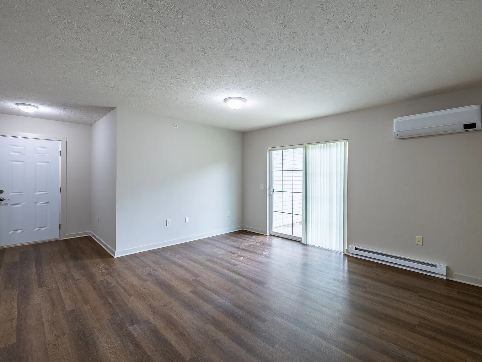 Fountain Springs Apartments — Photo 4