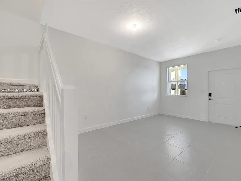 2556 SE 27th Ct #2556 — Photo 6