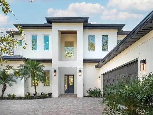 2420 Floyd St, Sarasota, FL 34239