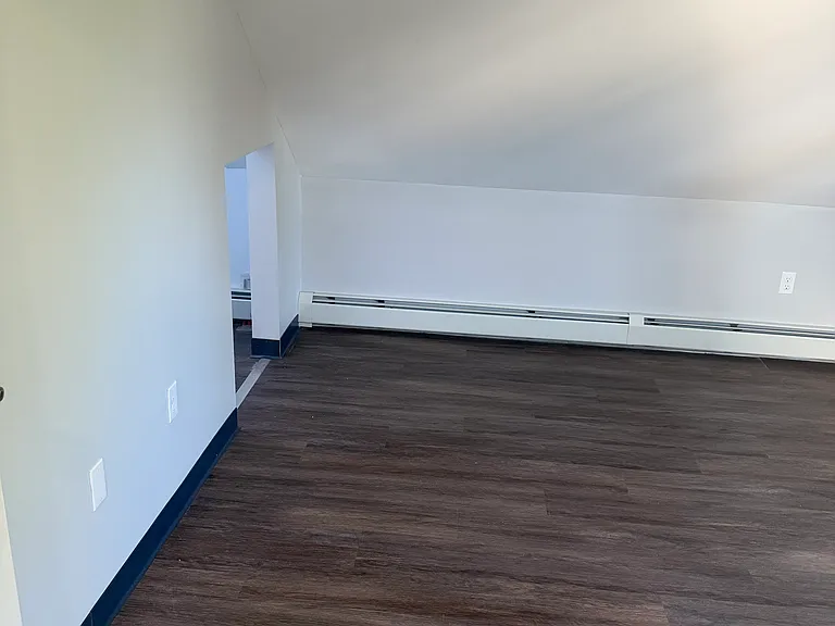 383 Sayles St #3 — Photo 5