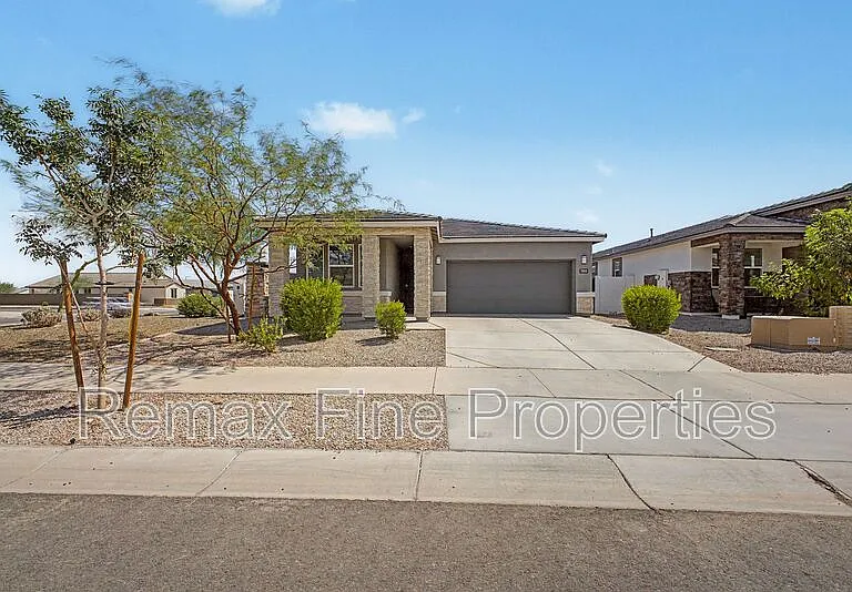 15543 W Desert Hollow Dr — Photo 31