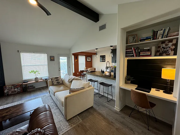 14922 Aquarius St — Photo 30