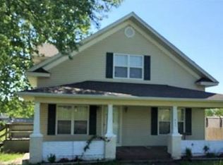 405 S Myrtle St, Conway, MO 65632
