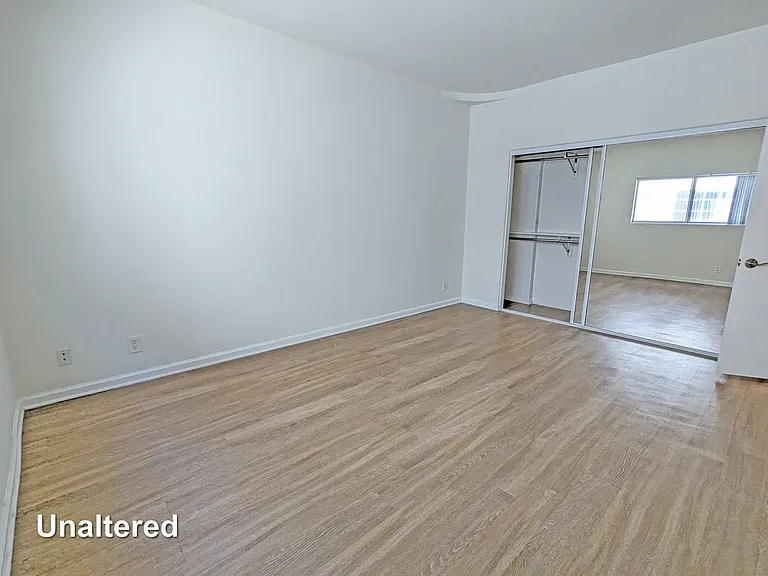 912 N Croft Ave #103 — Photo 7