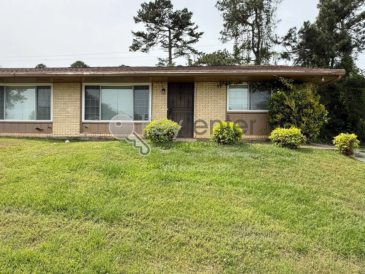 Building Photo - 3973 Teakwood Dr