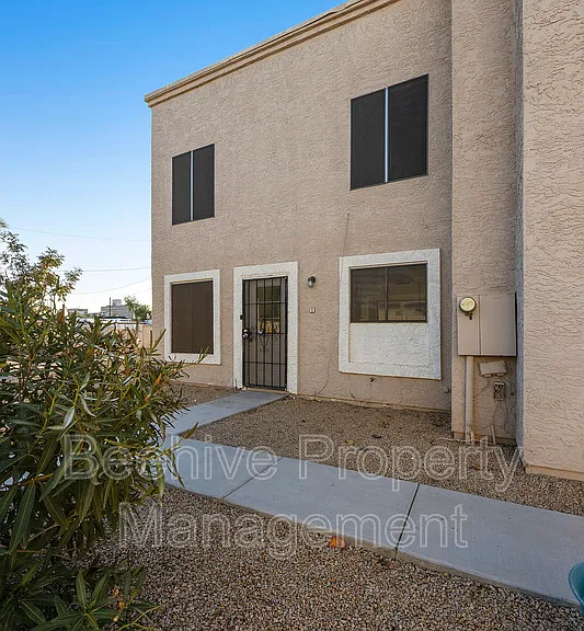 2732 E Culver St #1 — Photo 25