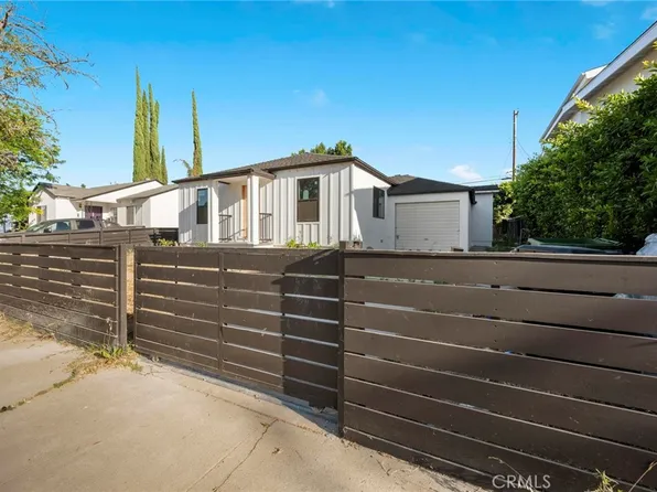 17446 Tiara St, Encino, CA 91316