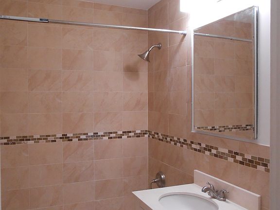 2nd image of 11 Park Ave APT 1J