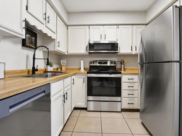 1403 8th Street, Reedsburg, WI 53959