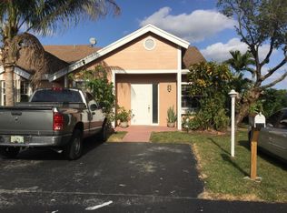 1010 SW 110th Ter, Davie, FL 33324