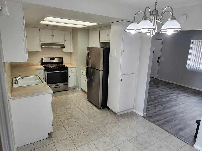 15833 Serrano Rd — Photo 16