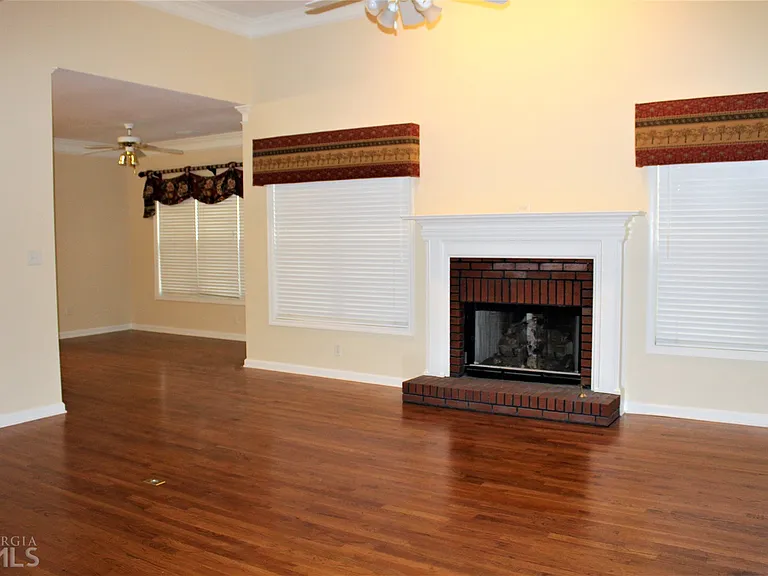 149 Walnut Ridge Dr — Photo 16