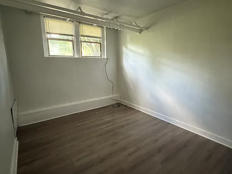 5851 Morrowfield Ave #15 — Photo 5